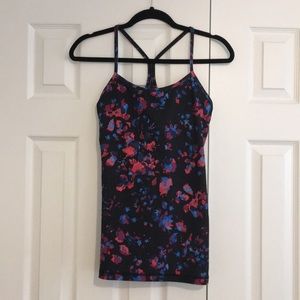 Lululemon tank top